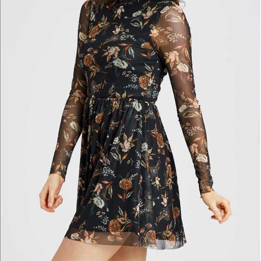 Altar’d State Dusty Mauve dress size Large